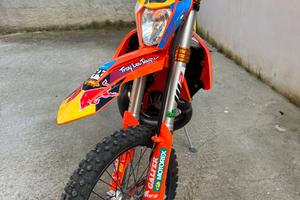 KTM EXC 250 2 TEMPI ENDURO TARGATO FINANZIABILE