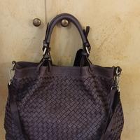 borsa Fury in vera pelle intrecciata 