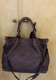 borsa Fury in vera pelle intrecciata 
