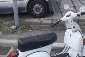 vespa piaggio px150e