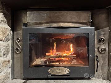 inserto camino a legna ventilato