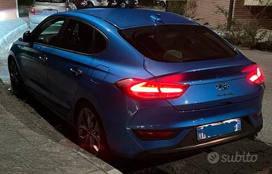 Hyundai i30 fastback