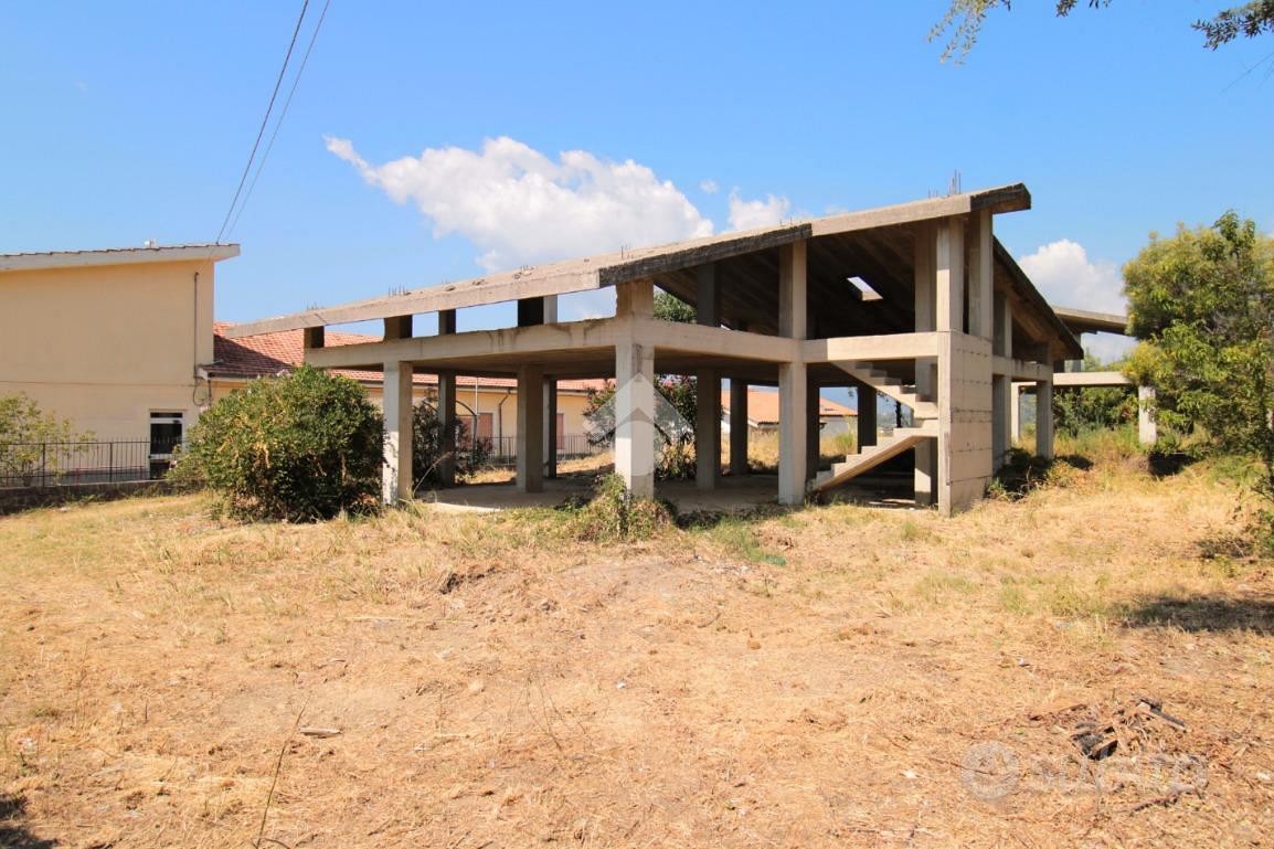 RUSTICO A VIBONATI - Vista 2
