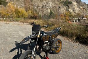 Suzuki rm 125