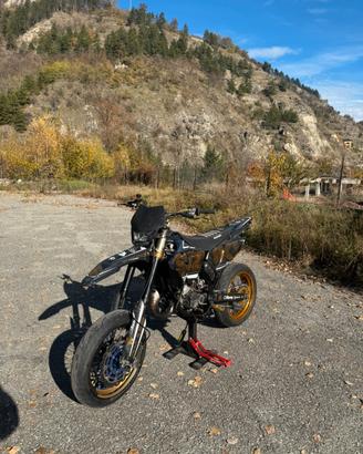 Suzuki rm 125