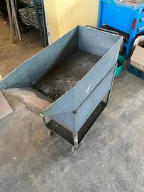 Carrello sgocciolatore per officine usato