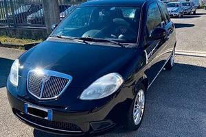 Lancia Ypsilon 1.2 METANO
