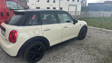 Mini 1.5 One 75 CV