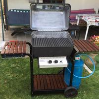 Barbecue a gas