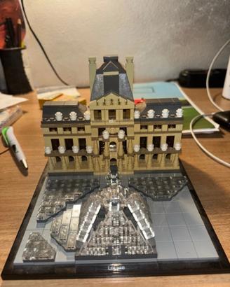 Lego louvre