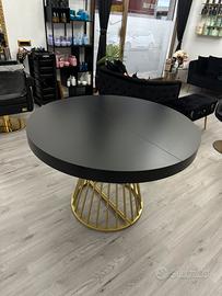 Tavolo allungabile nero e oro