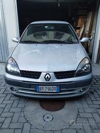 RENAULT Clio 2ª serie - 2001