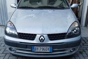 RENAULT Clio 2ª serie - 2001