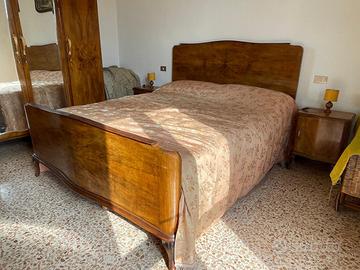 Camera da letto antica