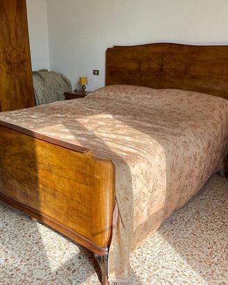 Camera da letto antica