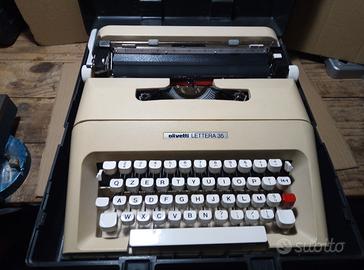 Macchina da scrivere 