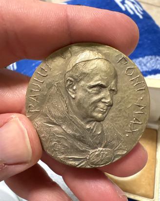 medaglia pontificia in bronzo raffigurante Papa Pa