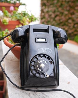 Telefono sip nero a muro