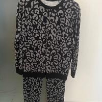 tuta ginnastica o da casa