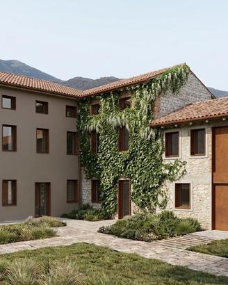 Rustico Pedemontana da ristrutturare con giardino