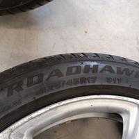 4 pneumatici completi di cerchione BMW 318 e 320