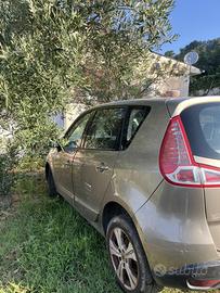 Renaul scenic (neopatentati)