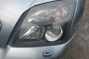 Fanale anteriore sx Opel signum anno 2005