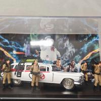 Diorama voiture Ghostbusters Ecto-1 scala 1/43