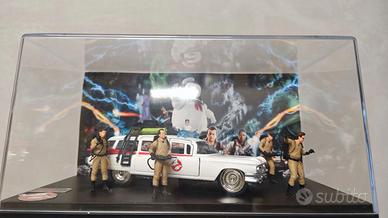 Diorama voiture Ghostbusters Ecto-1 scala 1/43