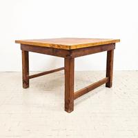 Tavolo vintage arredamento industriale