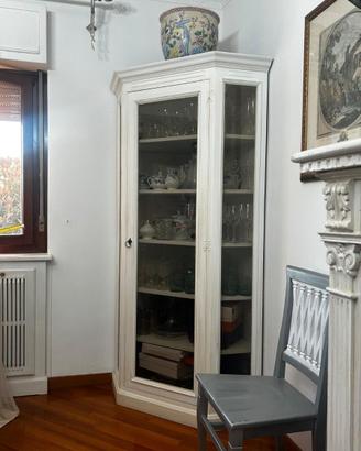 vetrina ad angolo