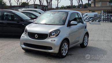 SMART ForTwo 1.0cc 71cv AUTOMATICA TETTO PANORAM