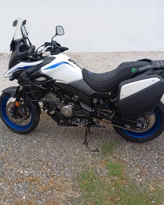Suzuki VStrom 650 XT