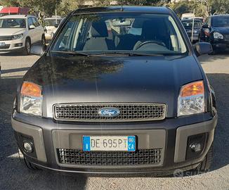 Ford Fusion 2006 - 1.4 TDCi 5p. Lb automobili