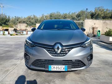 Renault Clio 1000 TCE Techni GPL 100 CV