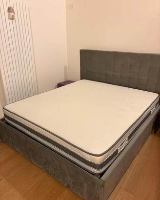 Letto matrimoniale contenitore e materasso