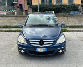 Mercedes b200 automatico