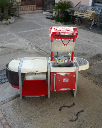 Cucina più lavatrice con accessori