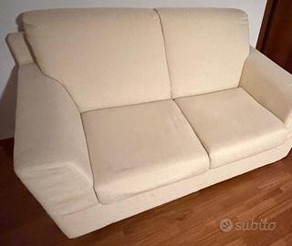 Divano color panna