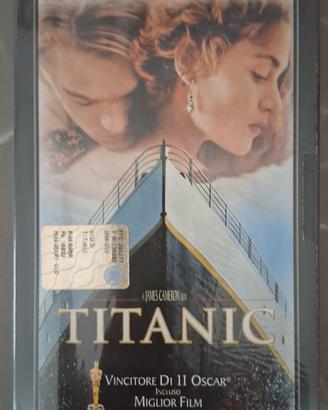 Film Titanic in vhs