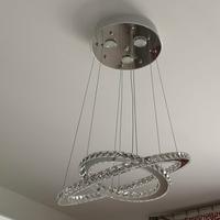 Lampadario planetario e lampada