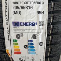 Cerchi in lega e pneumatici invernali Yaris Cross