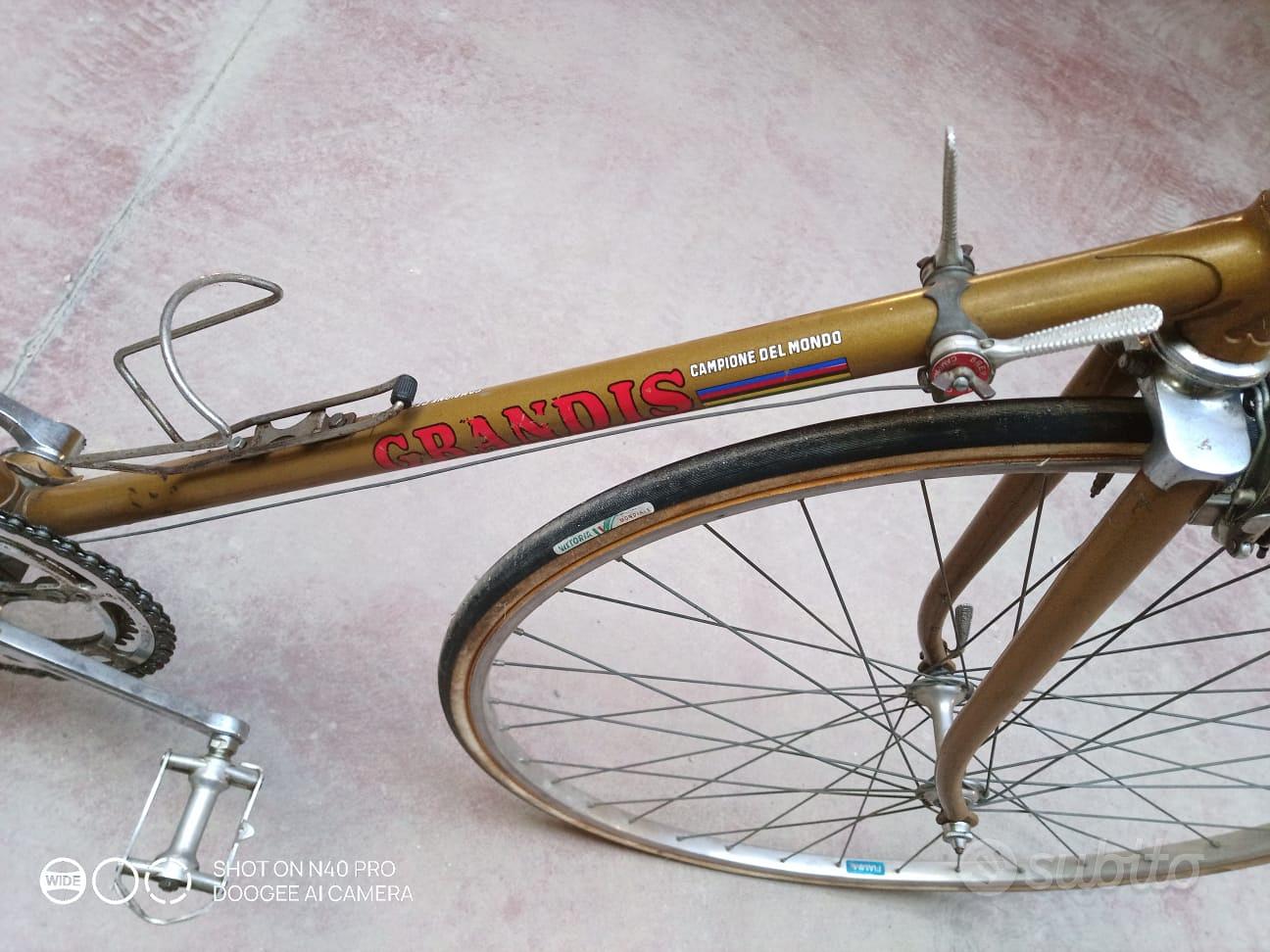 Bici da corsa Grandis campione del mondo Biciclette In vendita a