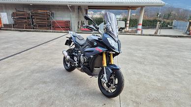 BMW S1000XR