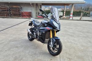 BMW S1000XR