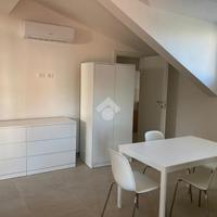 MONOLOCALE A MONTICHIARI