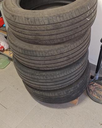 gomme Michelin 215/60r17 Peugeot 2008