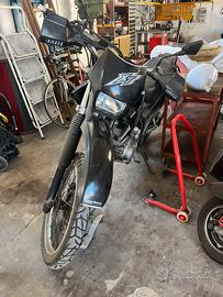 Yamaha xt 600e