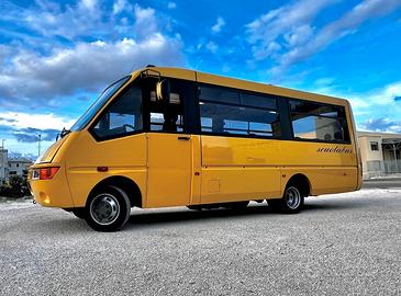 Scuolabus Mini Autobus Iveco Daily Cacciamali Euro