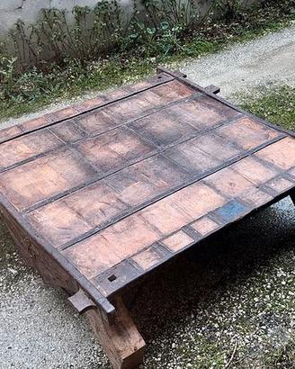 Tavolo basso etnico Indiano in legno e metallo